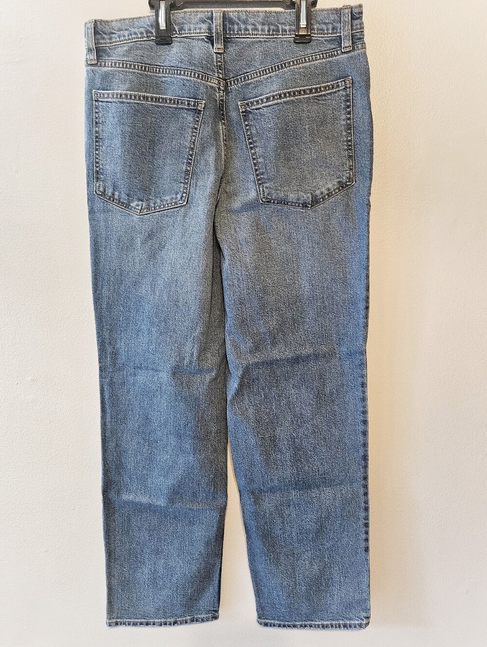 High Rise Crop Jeans - Picture 4 of 4